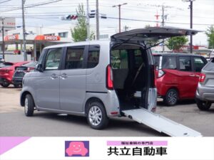 Ｎ－ＢＯＸ スロープ 4WD