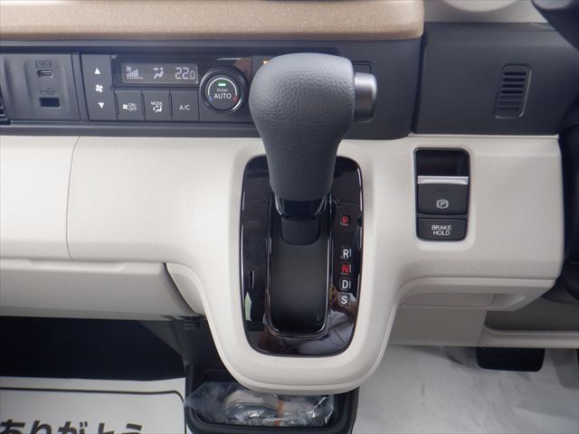 Ｎ－ＢＯＸ スロープ 4WD