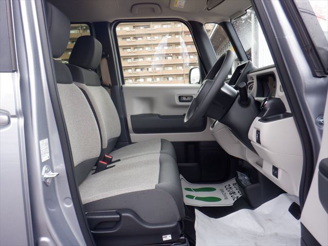 Ｎ－ＢＯＸ スロープ 4WD