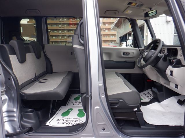 Ｎ－ＢＯＸ スロープ 4WD