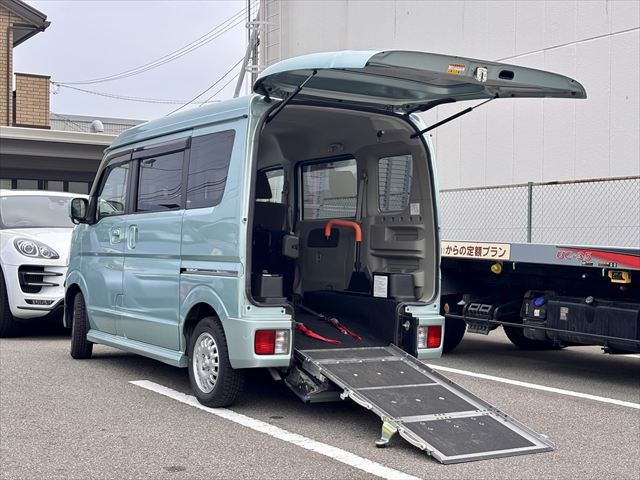 ＮＶ１００クリッパーリオ スロープ　４ＷＤ