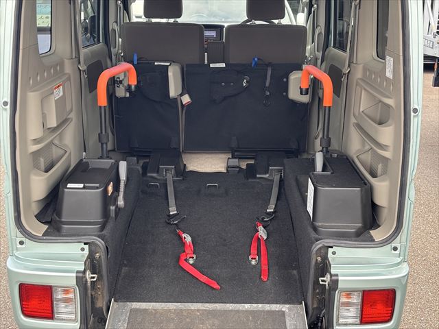 ＮＶ１００クリッパーリオ スロープ　４ＷＤ