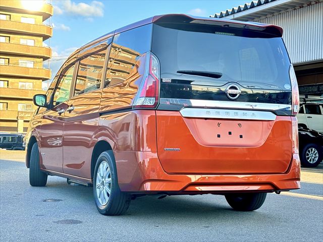 セレナ X 送迎車仕様 4WD