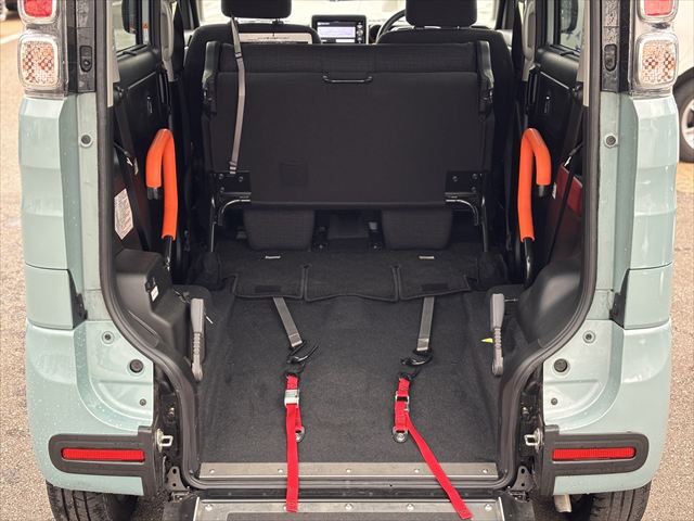 スペーシア HYBRIDX 車いす移動車