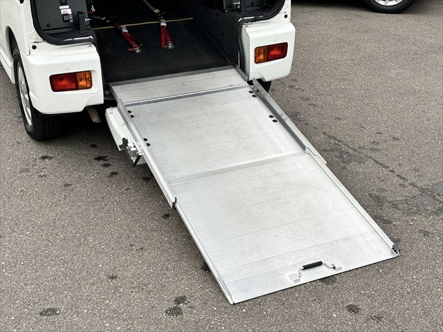 アトレーワゴン スローパー ＳＡ３ ４ＷＤ