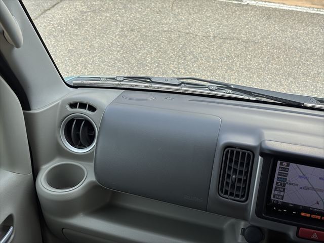 ＮＶ１００クリッパーリオ E チェアキャブ　スロープ　４ＷＤ