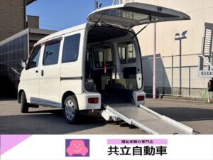 ダイハツ ハイゼットカーゴ スローパー 4WD