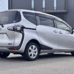 トヨタシエンタ G 助手席回転チルトシート 4WD