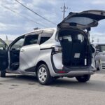トヨタシエンタ G 助手席回転チルトシート 4WD