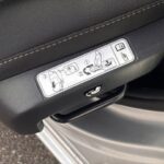 トヨタシエンタ G 助手席回転チルトシート 4WD