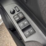 トヨタシエンタ G 助手席回転チルトシート 4WD