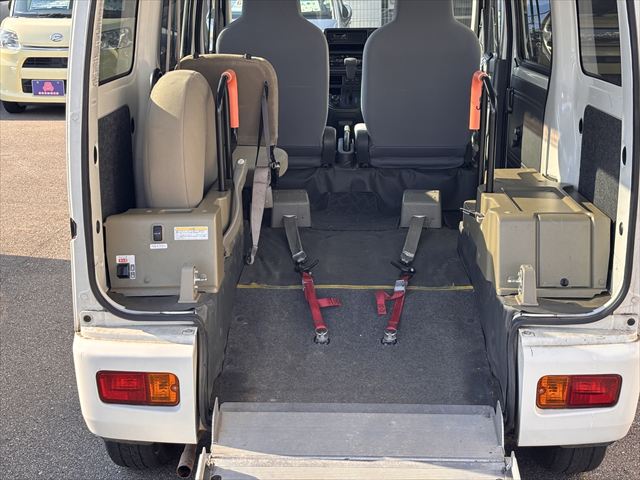 ダイハツ ハイゼットカーゴ スローパー 4WD