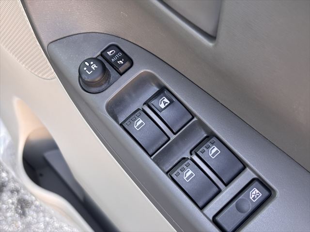 タント Ｘ SAⅡ 助手席リフトアップシート 4WD