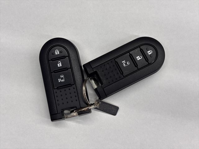 タント Ｘ SAⅡ 助手席リフトアップシート 4WD