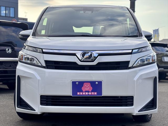 ヴォクシー X スロープ タイプ1 4WD 車いす2人