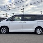 ヴォクシー X スロープ タイプ1 4WD 車いす2人