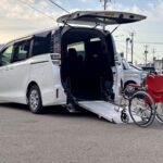 ヴォクシー X スロープ タイプ1 4WD 車いす2人