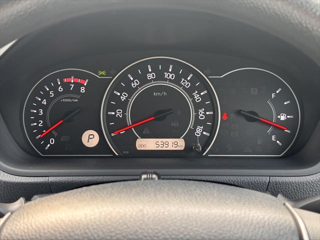 ヴォクシー X スロープ タイプ1 4WD 車いす2人