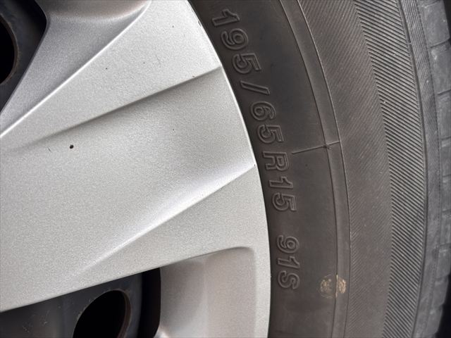 ヴォクシー X スロープ タイプ1 4WD 車いす2人