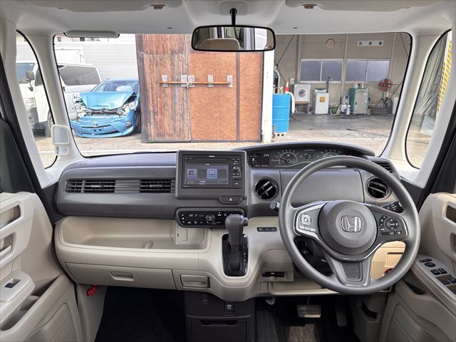 N-BOX G スロープ ホンダセンシング 4WD