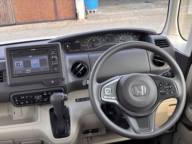 N-BOX G スロープ ホンダセンシング 4WD