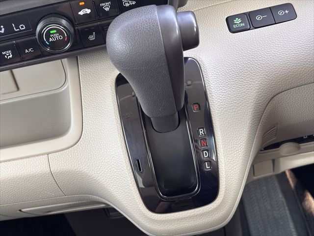 N-BOX G スロープ ホンダセンシング 4WD