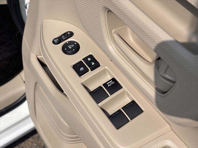N-BOX G スロープ ホンダセンシング 4WD