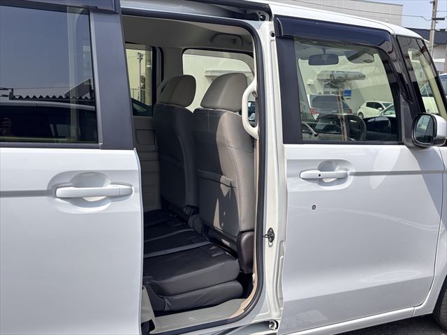 N-BOX G スロープ ホンダセンシング 4WD