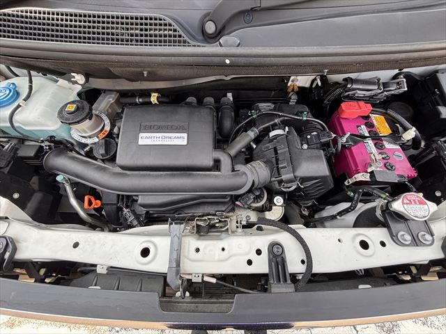 N-BOX G スロープ ホンダセンシング 4WD