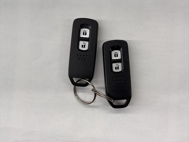 N-BOX G スロープ ホンダセンシング 4WD