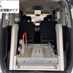 セレナ 4WD チェアキャブリフター Vセレクション