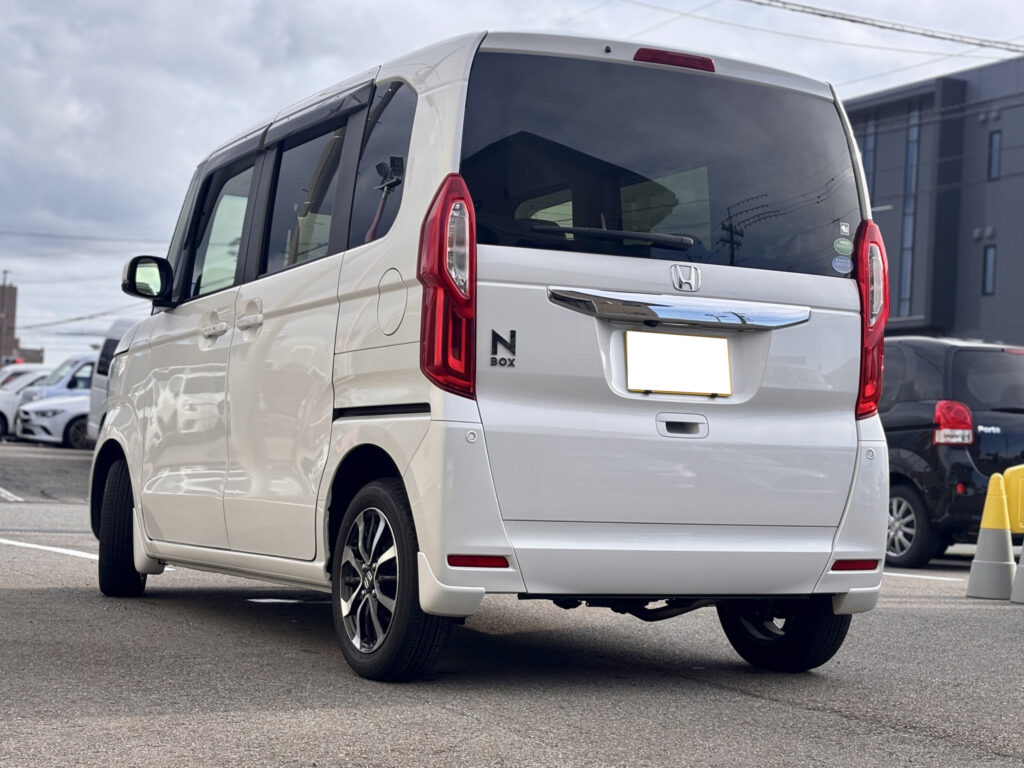 NBOX Gスロープ Lターボホンダセンシング 4WD