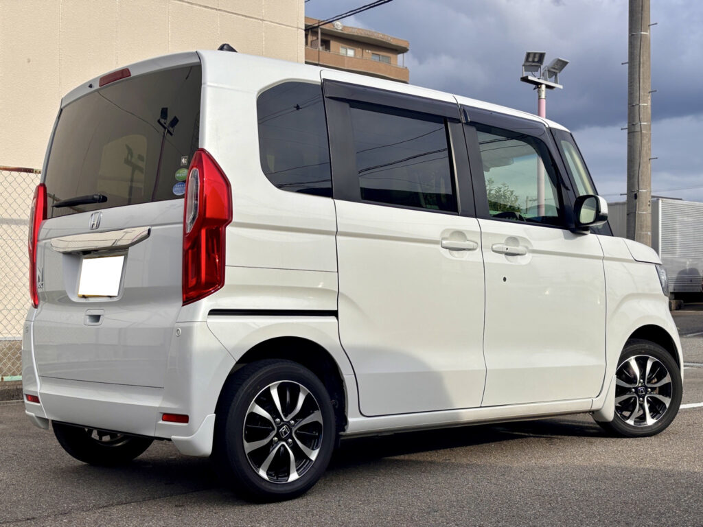 NBOX Gスロープ Lターボホンダセンシング 4WD