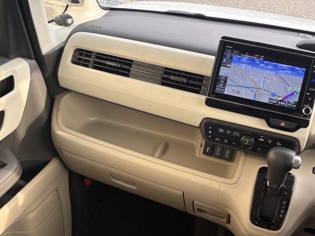 NBOX Gスロープ Lターボホンダセンシング 4WD