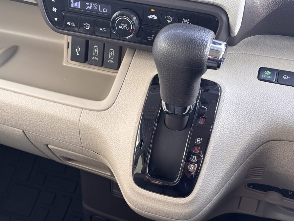 NBOX Gスロープ Lターボホンダセンシング 4WD