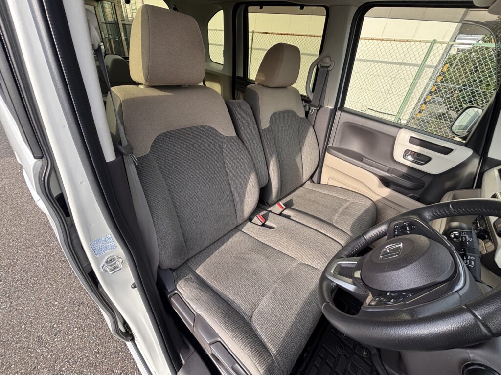 NBOX Gスロープ Lターボホンダセンシング 4WD