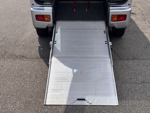 ハイゼットカーゴ スローパー SA3 4WD