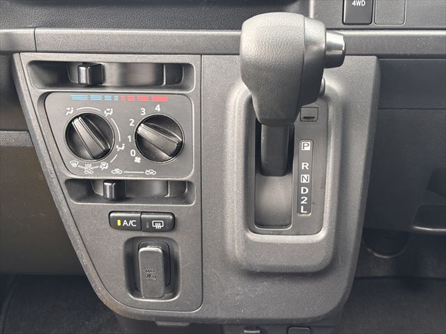 ハイゼットカーゴ スローパー SA3 4WD