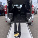 ノア X Lセレクション タイプ1 車いす2名仕様 4WD