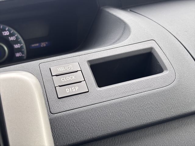 ノア X Lセレクション タイプ1 車いす2名仕様 4WD