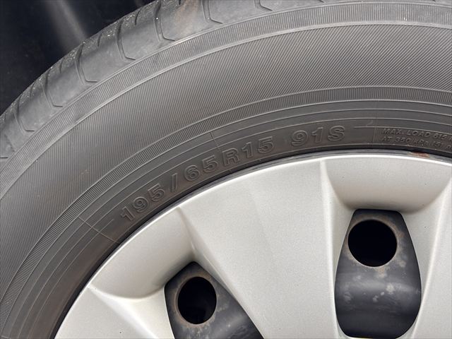 ノア X Lセレクション タイプ1 車いす2名仕様 4WD