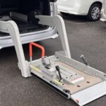 セレナ 4WD チェアキャブリフター Vセレクション