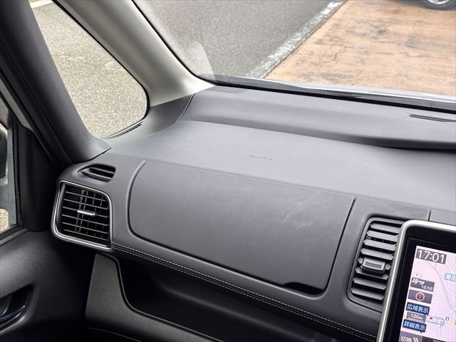 セレナ 4WD チェアキャブリフター Vセレクション