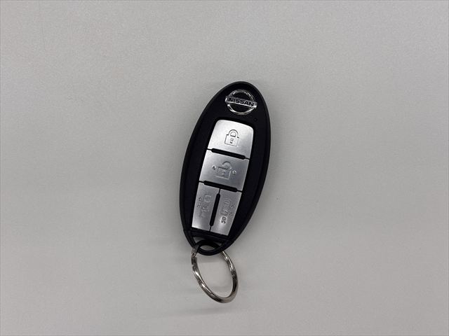 セレナ 4WD チェアキャブリフター Vセレクション