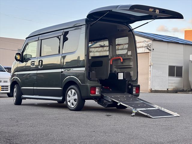 NV100 クリッパーリオ チェアキャブ スロープ ４ＷＤ