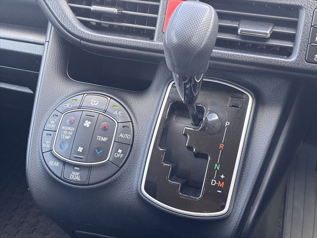 ノア X ウェルキャブ タイプ2 4WD