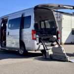 NV350キャラバン チェアキャブ リアリフト 4WD 車いす4人