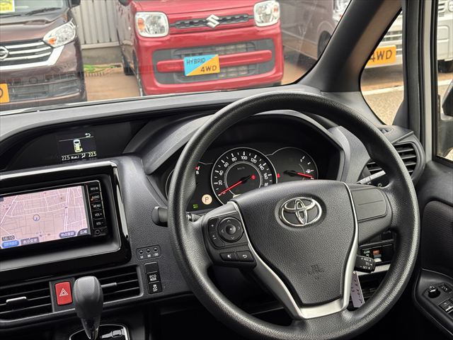ノア X タイプ1 車いす2人 4WD