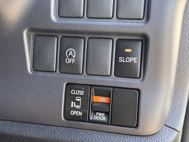 ★準備中★ノア X タイプ1 車いす2人 4WD