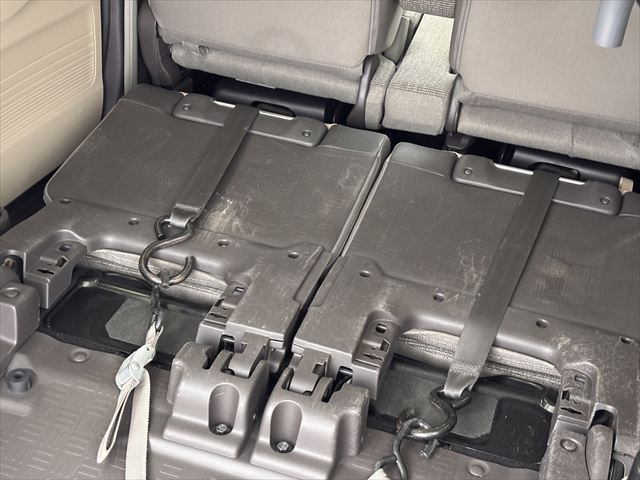 NBOX Gスロープ Lターボ 4WD